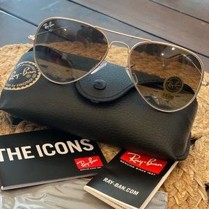 NEW Rayban gold Brown Ombré Aviator Sunglasses